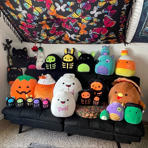 Meet your Posher, Katelynn - Picture 2 of 2